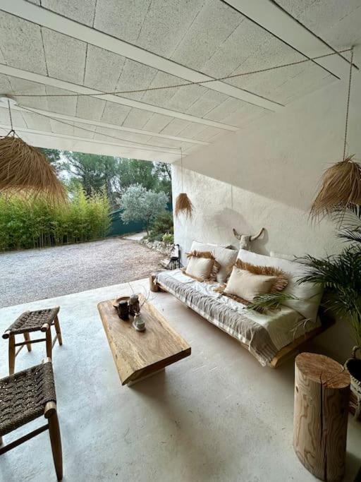 Superbe Maison Avec Jacuzzi Ventabren Dış mekan fotoğraf
